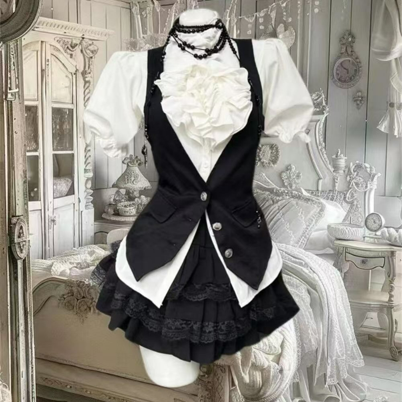 Sewing Vest - Y2k 美的ロリータスタイル甘い 3 点セット女性フリルパフスリーブシャツ + 黒スリムフィットベスト