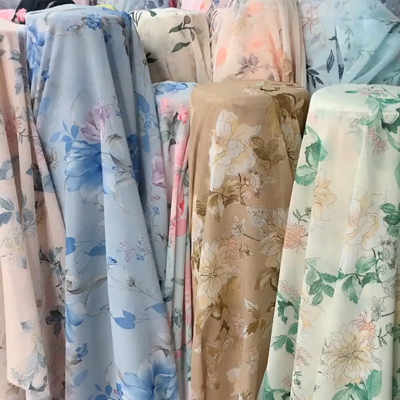 30D Butterfly Printed Chiffon  - Sewing By のレビューと価格