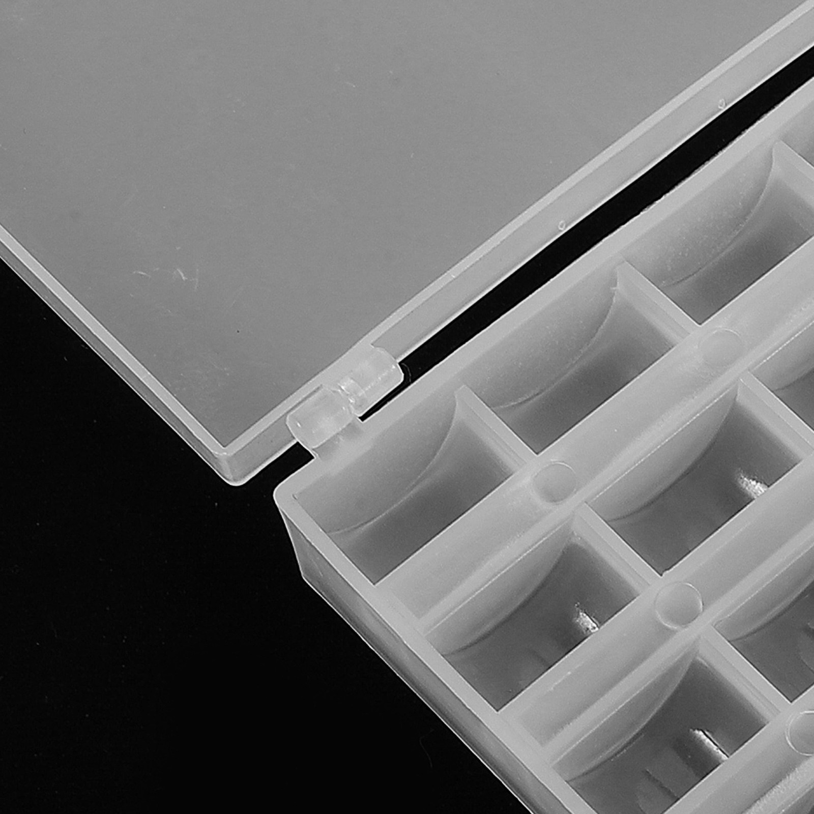 2個入りボビン収納ボックス プラスチック製ミシン部品オーガナ - Bobbin Organizer Box のレビューと価格